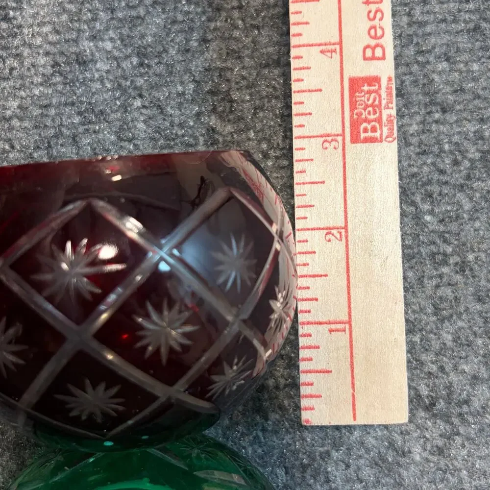 Vintage cranberry cut